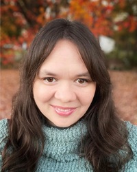 Charity Rau profile picture