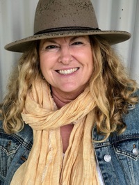 Joanne Tracey
