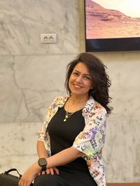 سارة صلاح عبد الكريم