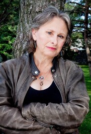 Lynn  Tait