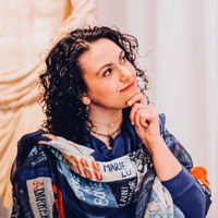 Helena V. Paris profile picture