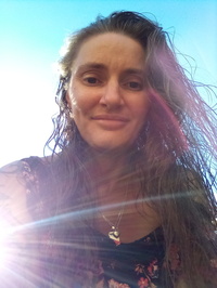 Faye   Hall profile picture