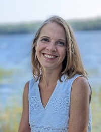 Vicki Valosik profile picture