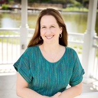 Carrie   Walker profile picture