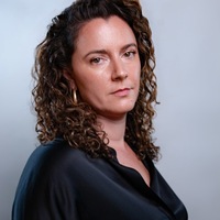 Ava Dellaira profile picture