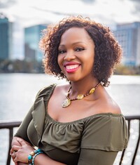 Shara Moon profile picture