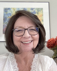 Kellie Coates Gilbert profile picture