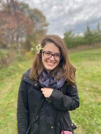 Elle Carolyn profile picture