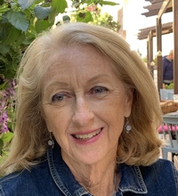Elaine  Russell profile picture