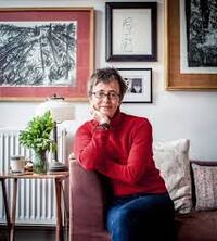 Frances Stonor Saunders profile picture