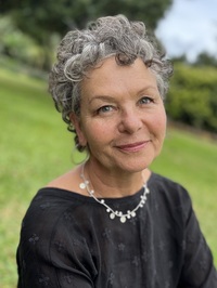 Elizabeth Rosner profile picture