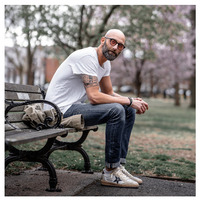 Douglas Vigliotti