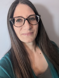 Becky Tzag profile picture