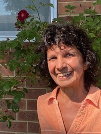 Gina Economopoulos