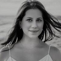 Sara Adrien profile picture