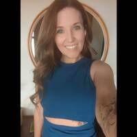 Jenn Plummer profile picture