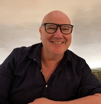 Robin  Knight profile picture