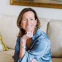 Susan    Strong