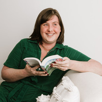Meg   Jones profile picture