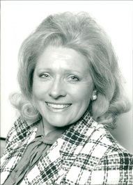 Marion Roe