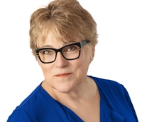 Julie M.   Smith