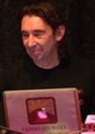 David                         Thomas