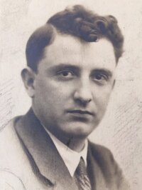 Любомир Владикин