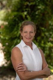 Elizabeth Zelinka Parsons