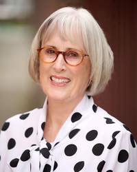 Amanda  Hampson profile picture