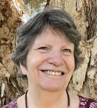 Sue  Bushell