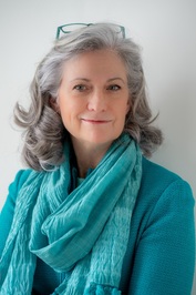 L.M. Elliott profile picture