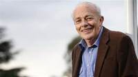Les Carlyon profile picture