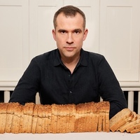 Chris van Tulleken profile picture