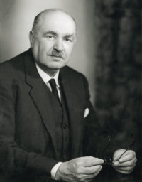 Laurence Dudley Stamp profile picture
