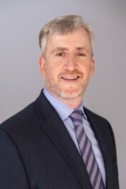 Robert                Foster