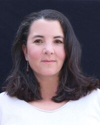Raquel Y.   Levitt