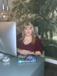 Carmel Harrington profile picture