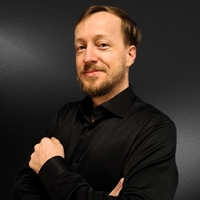 Robert  Noble