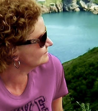 Jennifer Kelland Perry
