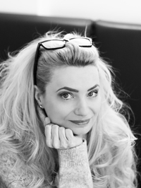 Zuzana Dostálová