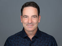 Tim    Arnold
