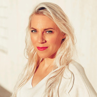 Laura     Miller profile picture