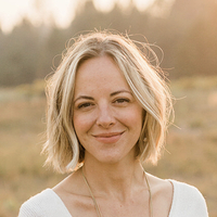 Emily M Slusser