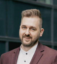 Александър Кръстев