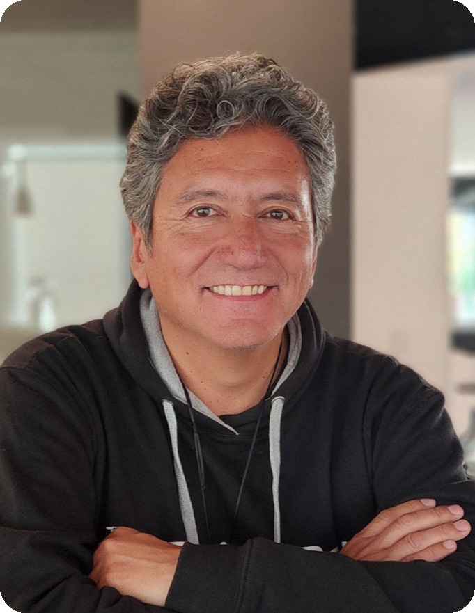 Ramón Heredia Jerez (Author of La revolución Digital y el futuro de los ...