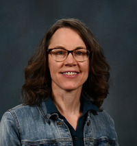 Nancy  Freund