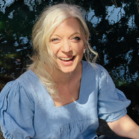 Elizabeth Byler Younts profile picture