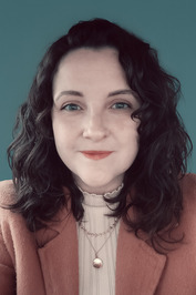 Kat Cassidy profile picture