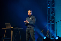 Thomas             White