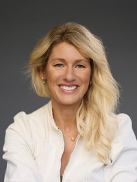 Suzanne Do
